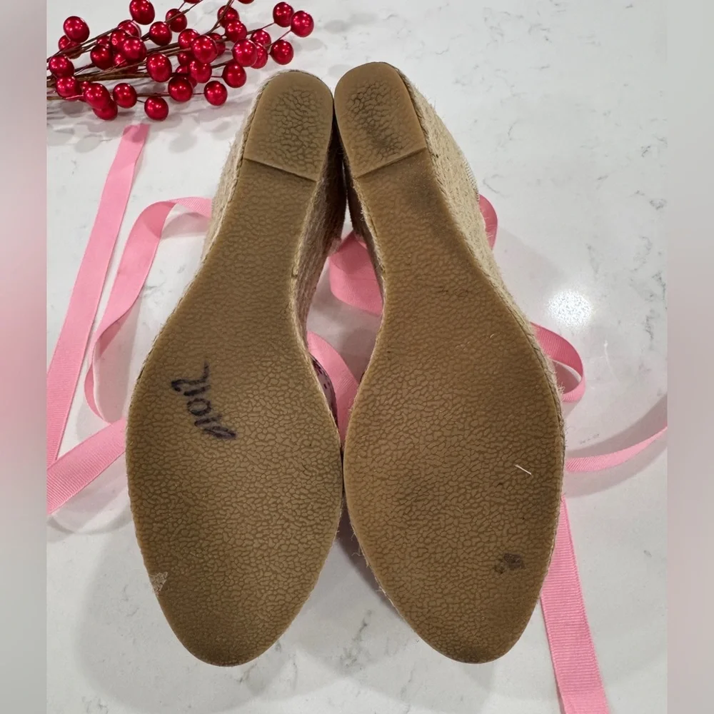 JustFab Pink Floral Wedge Espadrilles